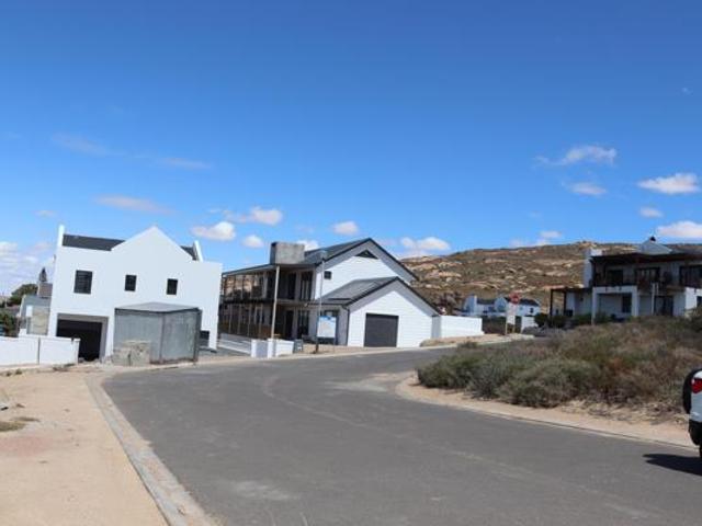 447 m² Land available in St Helena Views