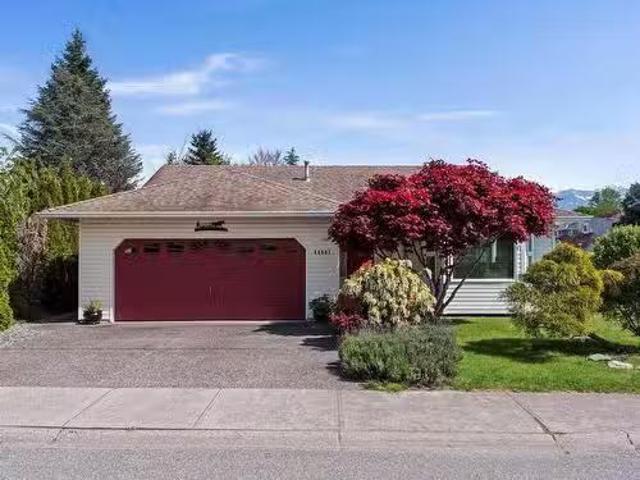 44801 Cumberland Avenue, Chilliwack, BC, V2R 3H7 house for s.