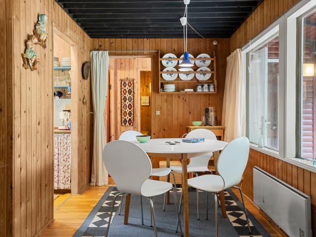 448 0 Rådyrvej 17, Hou Hyggeligt sommerhus med stort potentiale beliggende i naturskønne Mikkelm RealMæglerne