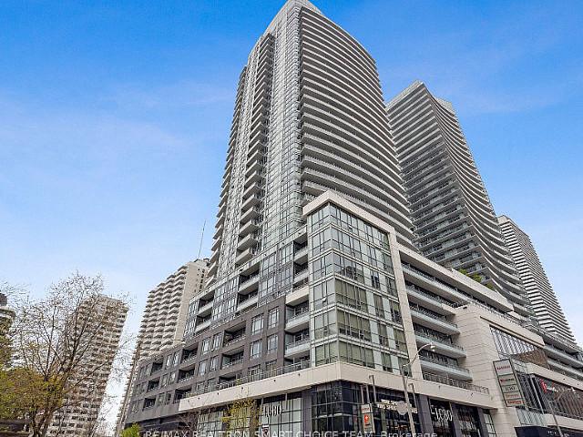 448 Sq Ft Studio Apartment At Yonge & Eglinton