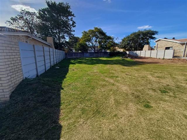449 m² Land available in Vanes Estate