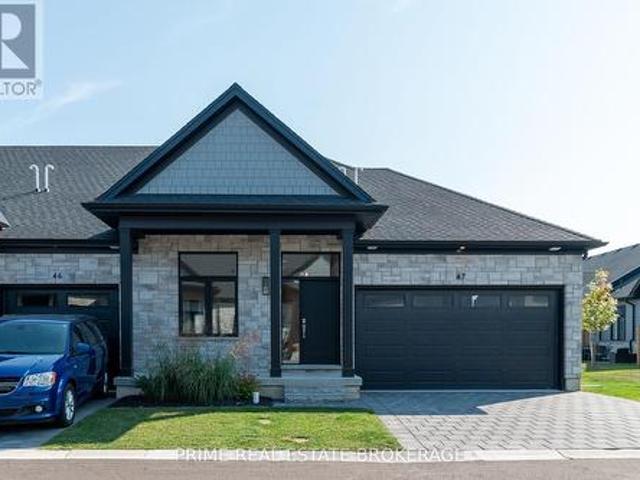 44 63 Compass Trail, Central Elgin, ON, N5L 0B4 townhouse for sale | Listing ID X12040 | Royal LePage