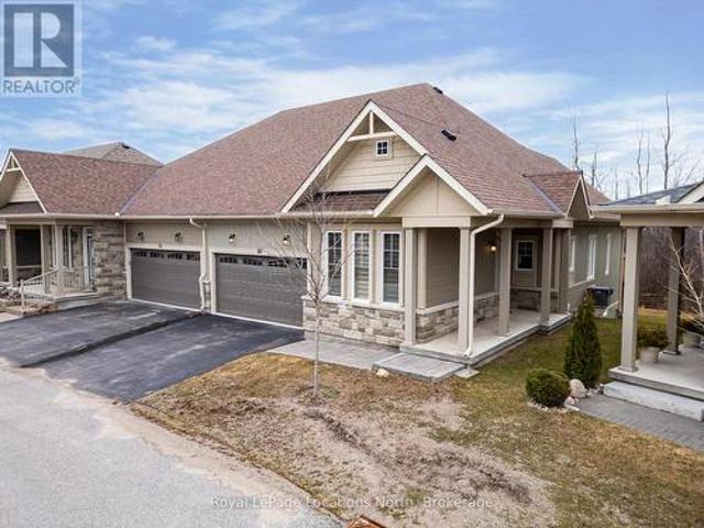 68 Kari Crescent, Collingwood, ON, L9Y 0Z7 condo for sale | Listing ID S12953 | Royal LePage