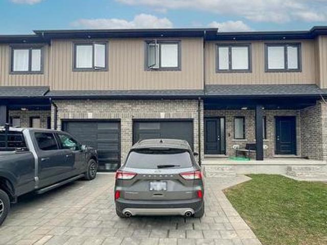 44 811 Sarnia Road, London North, ON, N6H 0K3 townhouse for sale | Listing ID X12094 | Royal LePage