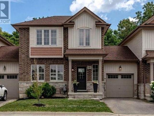 44 Westbank Trail, Hamilton, ON, L8J 0H5 house for sale | Listing ID X13672 | Royal LePage