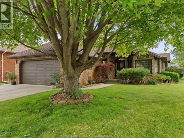 44 Worchester, Leamington, ON, N8H 5C1 house for sale | Listing ID 26015 | Royal LePage