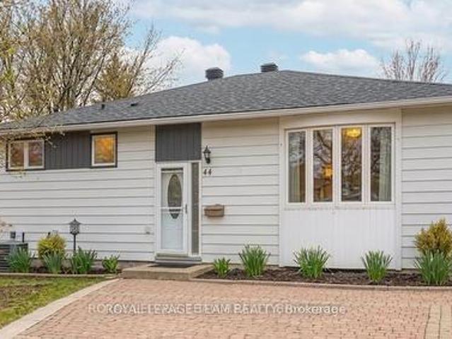 44 Ballantrae Way, Ottawa, ON, K2L 1N5 house for sale | Listing ID X13132 | Royal LePage
