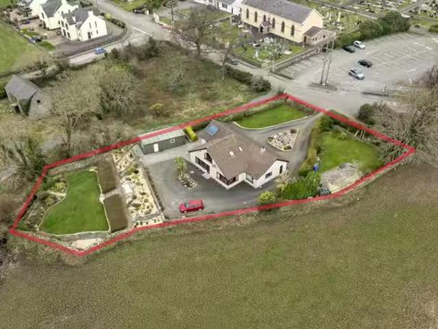 44 Ballyhafry Road