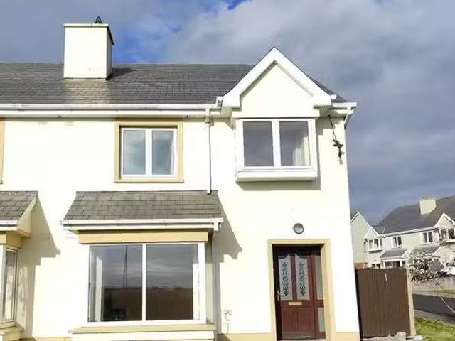 44 Beal An Inbhir, Kilrush, Co. Clare, V15HP99 is for sale