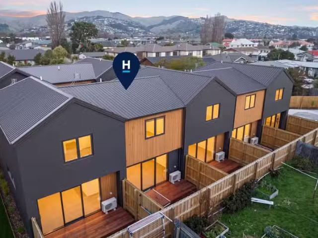 4/4 Burlington Street, Sydenham, NZ 8023 Townhouse for Sale