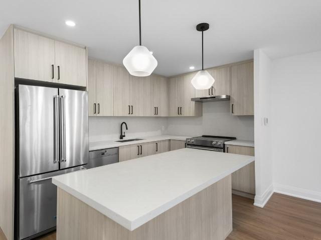 44 Charles West 2 Bedroom Apartment for Rent at 44 Charles St W, Toronto, ON M4Y 1R7 Bay Street Corridor