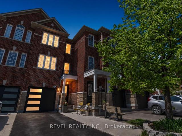 44 Denison Avenue, Brampton | For Sale @ $715,000 | Condos. Ca