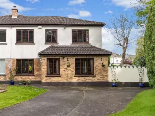 44 Dorney Court, Shankill, Dublin 18, D18W9X9 is for sale