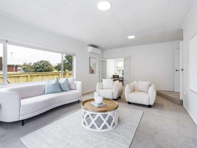 44 Egmont Road, Waiwhakaiho, New Plymouth