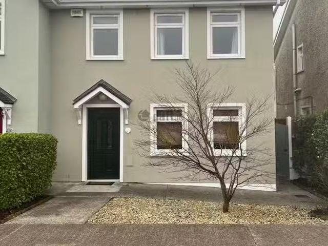 44 elm court, Pairc na gcapall, Kilworth, Co. Cork is for rent