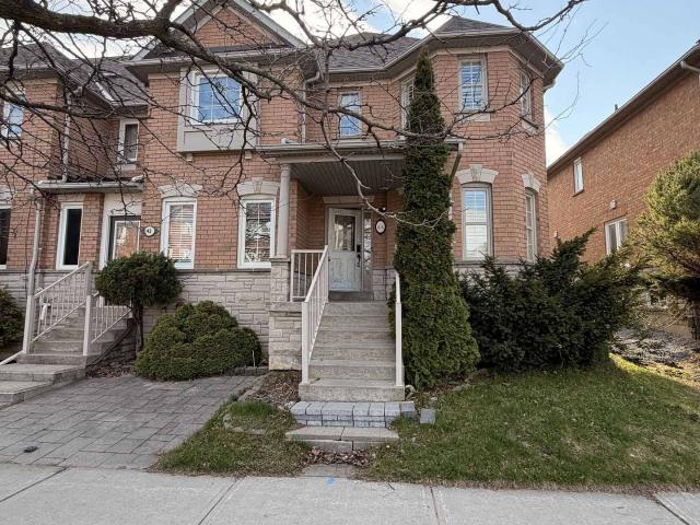 44 Ellesmere Street, Richmond Hill | For Sale @ $980,000 | Condos. Ca