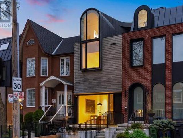 44 Foxley Street, Toronto, ON, M6J 1R1 house for sale | Listing ID C13430 | Royal LePage