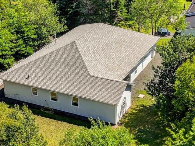 44 Francie Drive, Williamswood, NS, B3V 1C1 house for sale | Listing ID 202619 | Royal LePage