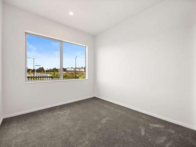 44 Furlough Road, Opaheke, Papakura