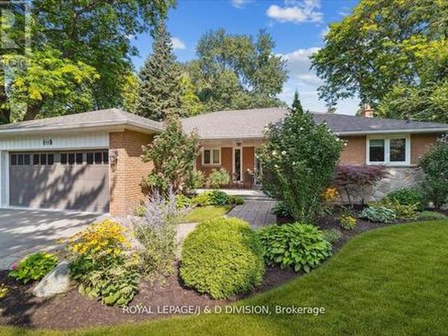 44 George Henry Boulevard, Toronto, ON, M2J 1E2 house for sale | Listing ID C13428 | Royal LePage