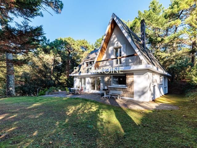 44 LA BAULE MAISON 220m2 PARC 1170 m2 PLAGES