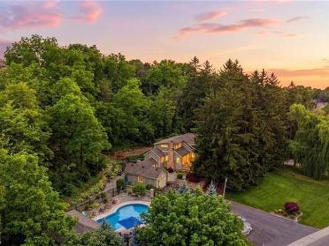 44 New Mountain Road, Stoney Creek, ON, L8G 2R7 house for sale | Listing ID 40841 | Royal LePage