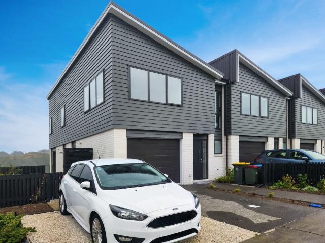 44 Oakum Road, Whitby, Porirua City