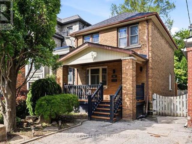 44 Pepler Avenue, Toronto, ON, M4J 2Y8 house for lease | Listing ID E13561 | Royal LePage