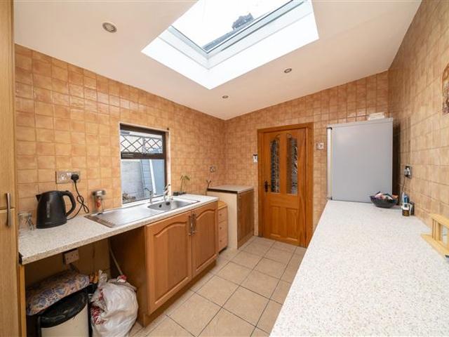 44 Phoenix Street, Inchicore, Dublin 8 Brock DeLappe Estate Agents 4906 MyHome. Ie Residential