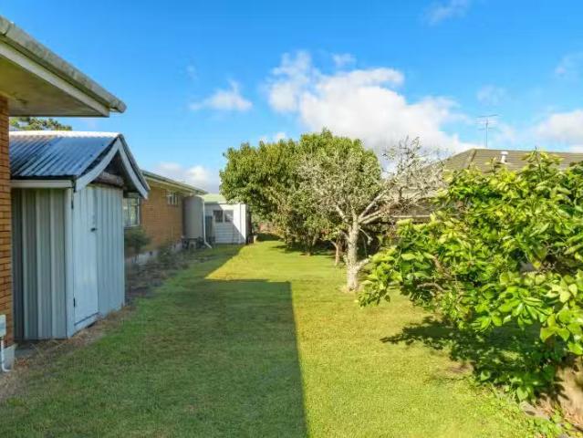 44 Pooles Road, Greerton, Tauranga