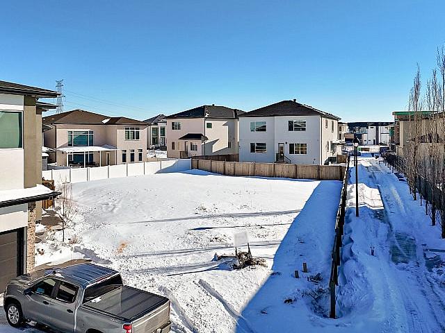 44 Pocket Lot In Yeg For Only $345k What?!?! Wow! Buy Now!