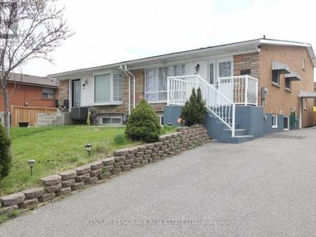 44 Sharon Court, Brampton, ON, L6W 3B7 house for sale | Listing ID W13428 | Royal LePage