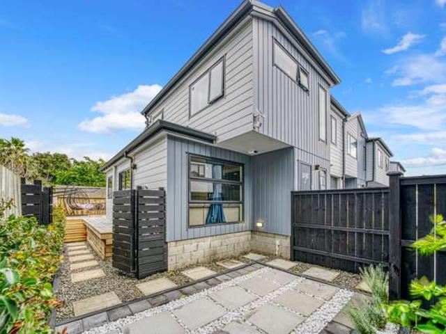 44B Crestview Rise, Papakura