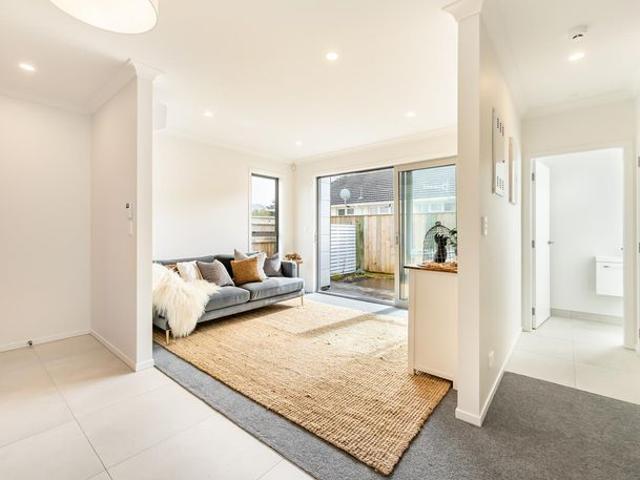 44b Pine Avenue, Upper Hutt, Upper Hutt City