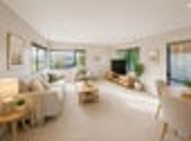 44B The Drive Smart, Spacious and Well Located