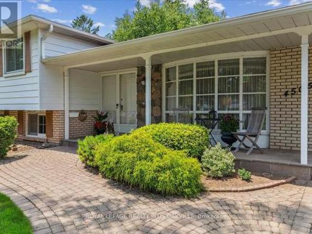 4505 Spruce Avenue, Burlington, ON, L7L 1M5 house for sale | Listing ID W12274 | Royal LePage