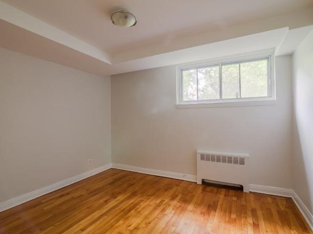 4505 4515 Dupuis Avenue 2 Bedroom Apartment for Rent at 4505 Av Dupuis, Montréal, QC H3T 1E7 Côte Des Neiges