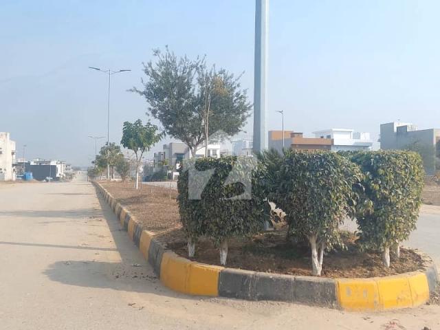 4500 Sq. Ft Plot For Sale In Mumtaz City Chanab Block Islamabad
