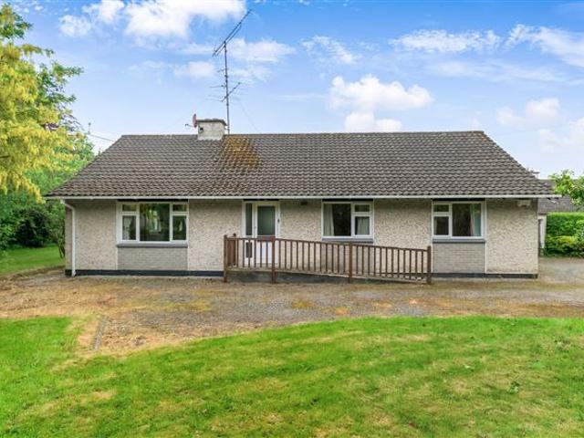 450,000 | Athlumney, Navan, Co. Meath Sherry FitzGerald Reilly 5002 MyHome. Ie Residential