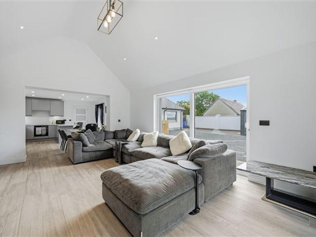 450,000 | April Cottage, Boolavogue, Ferns, Co. Wexford Sherry FitzGerald O'Leary Kinsella 5005 MyHome. Ie Residential