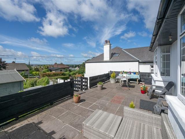 450,000 | Seaview Cottage, Kilcoran Road, Youghal, East Cork Conn Keogh & Son 5008 MyHome. Ie Residential