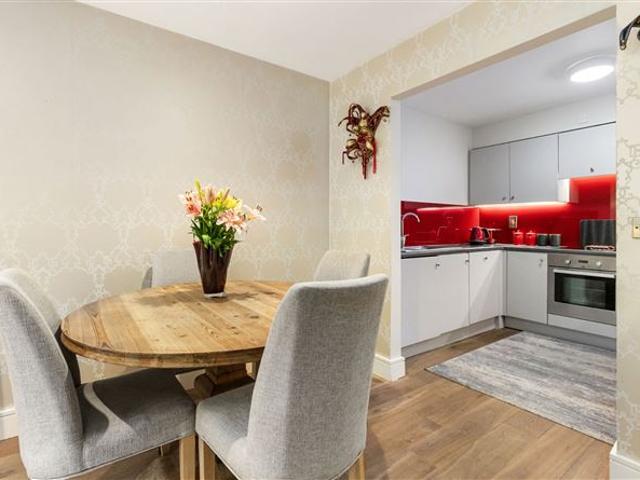 450,000 | 13 Kingston Hall, Harolds Grange Road, Dublin 18 Sherry FitzGerald Dundrum 5014 MyHome. Ie Residential