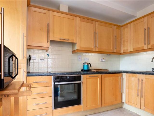 450,000 | 95 The Willow, Charleville Square, Butterfield Avenue, Dublin 16 Sherry FitzGerald Templeogue 5006 MyHome. Ie Residential