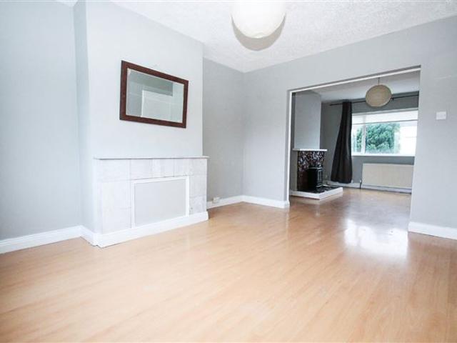 450,000 | 9 St. James's Road, Greenhills, Dublin 12 DNG Tallaght 4972 MyHome. Ie Residential