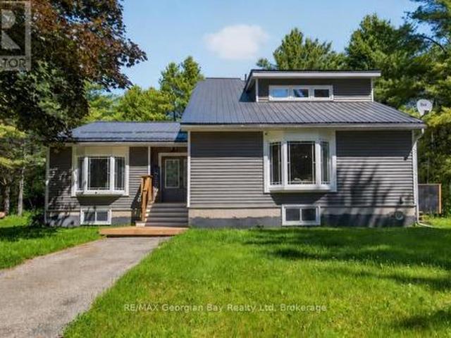 450 Ellerys Side Road, Tiny, ON, L4R 0E3 house for sale | Listing ID S13495 | Royal LePage