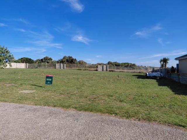 450 m² Land available in Boknesstrand