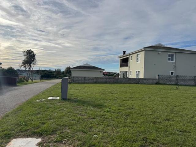 450 m² Land available in Boknesstrand
