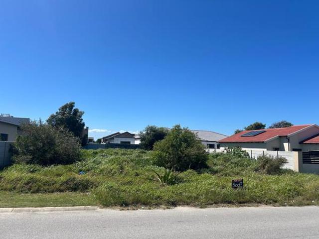 450 m² Land available in Fairview