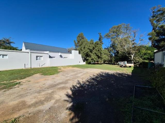 450 m² Land available in Robertson