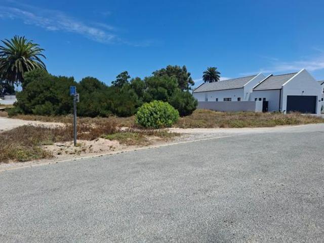 450 m² Land available in Shelley Point